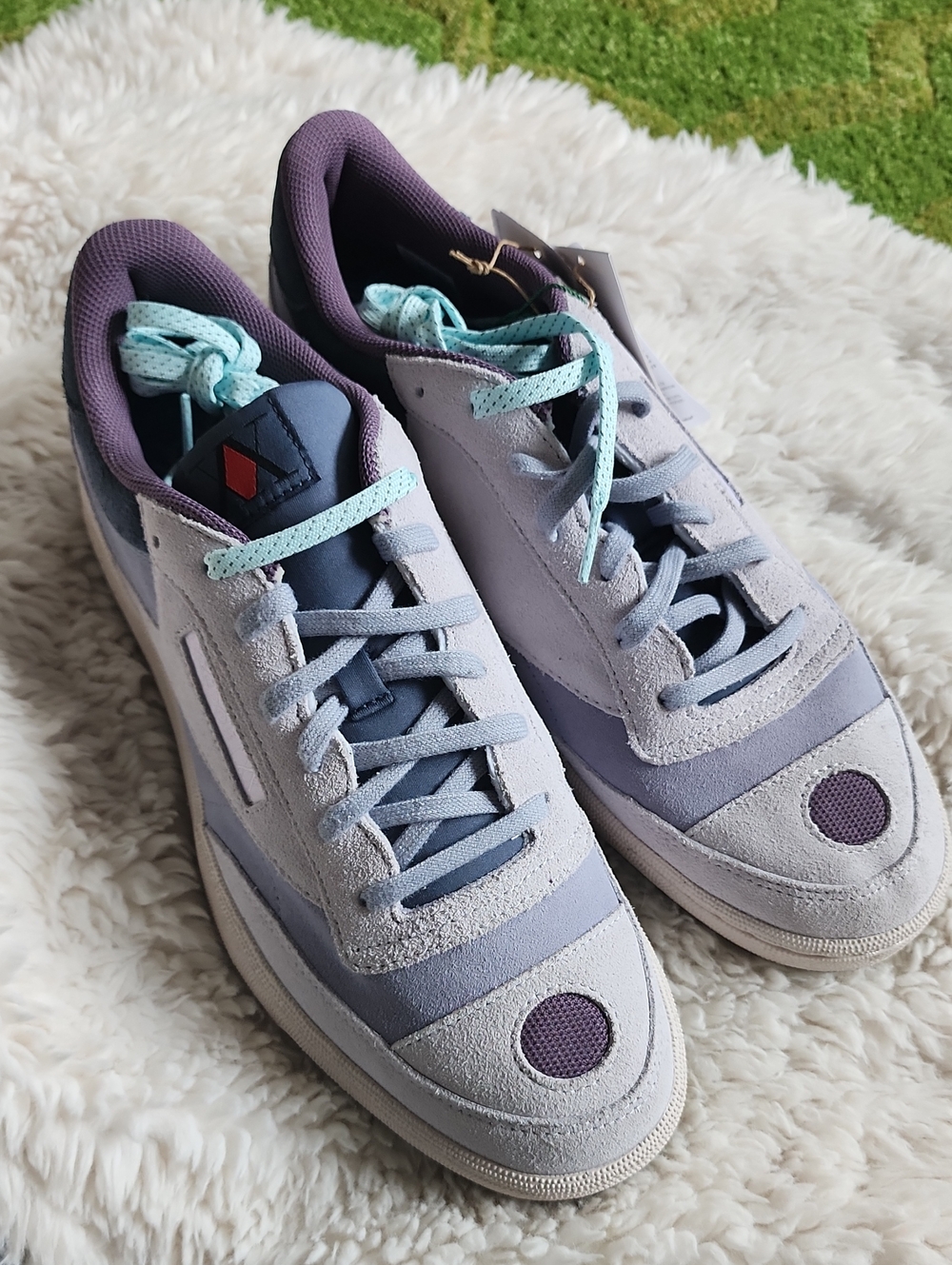 Reebok X Hunter X Hunter Killua Club C 85 Sneakers - Size 13